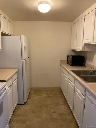 $1,350 | 5873 South Prince Street, Unit 323C, Littleton, CO 80120