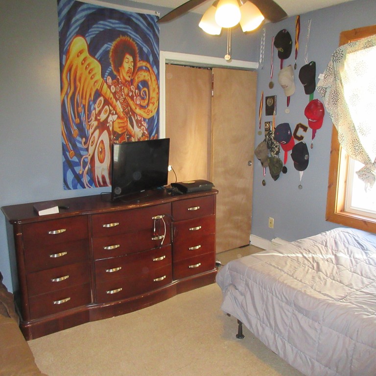 130-132 Johnson Street Springfield, MA 01108 - Photo 16 of 20 Gallery Image 16