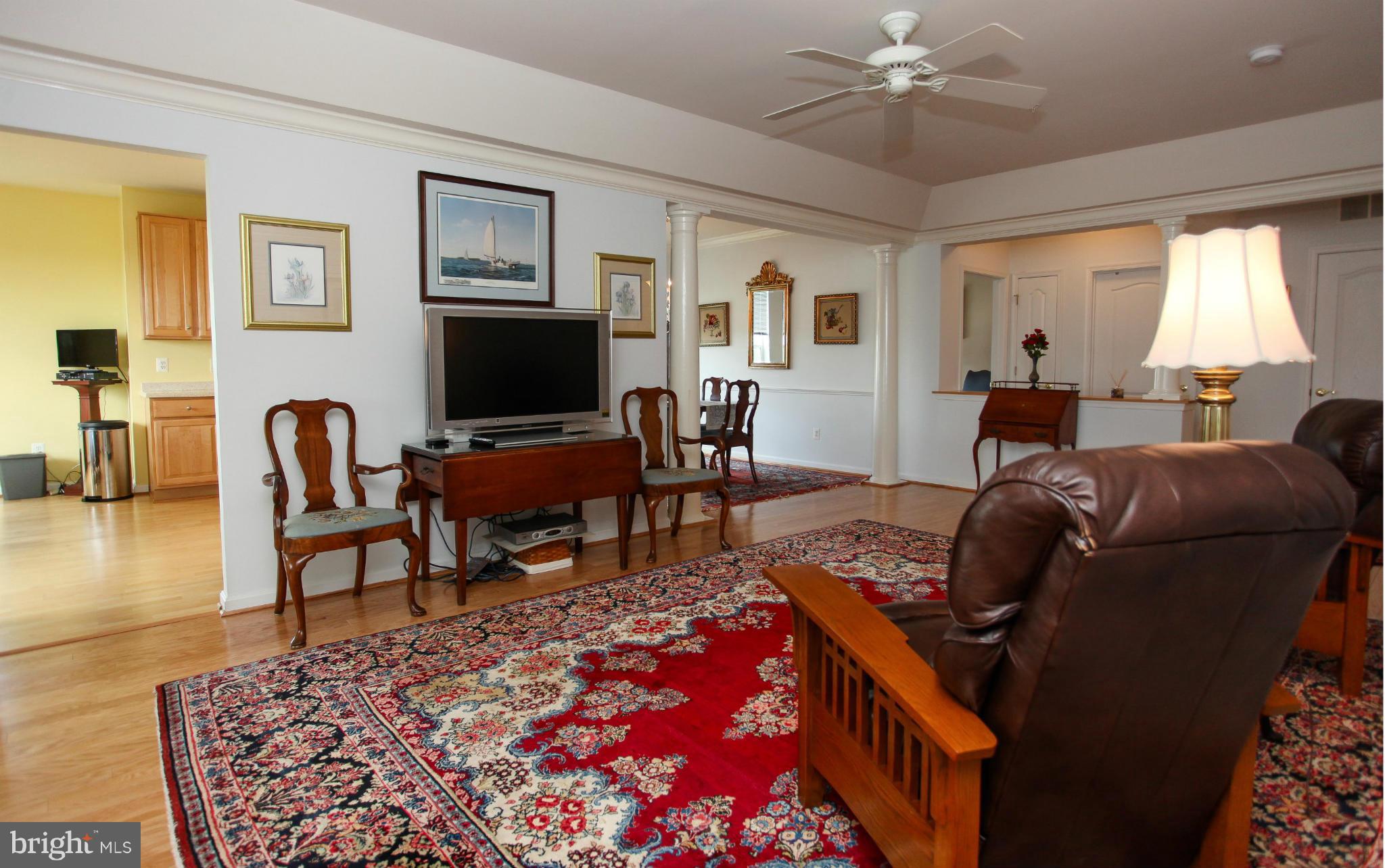 7325 Brookview Road, Unit 406 Elkridge, MD 21075 - Photo 5 of 25 Living Room with high ceilings