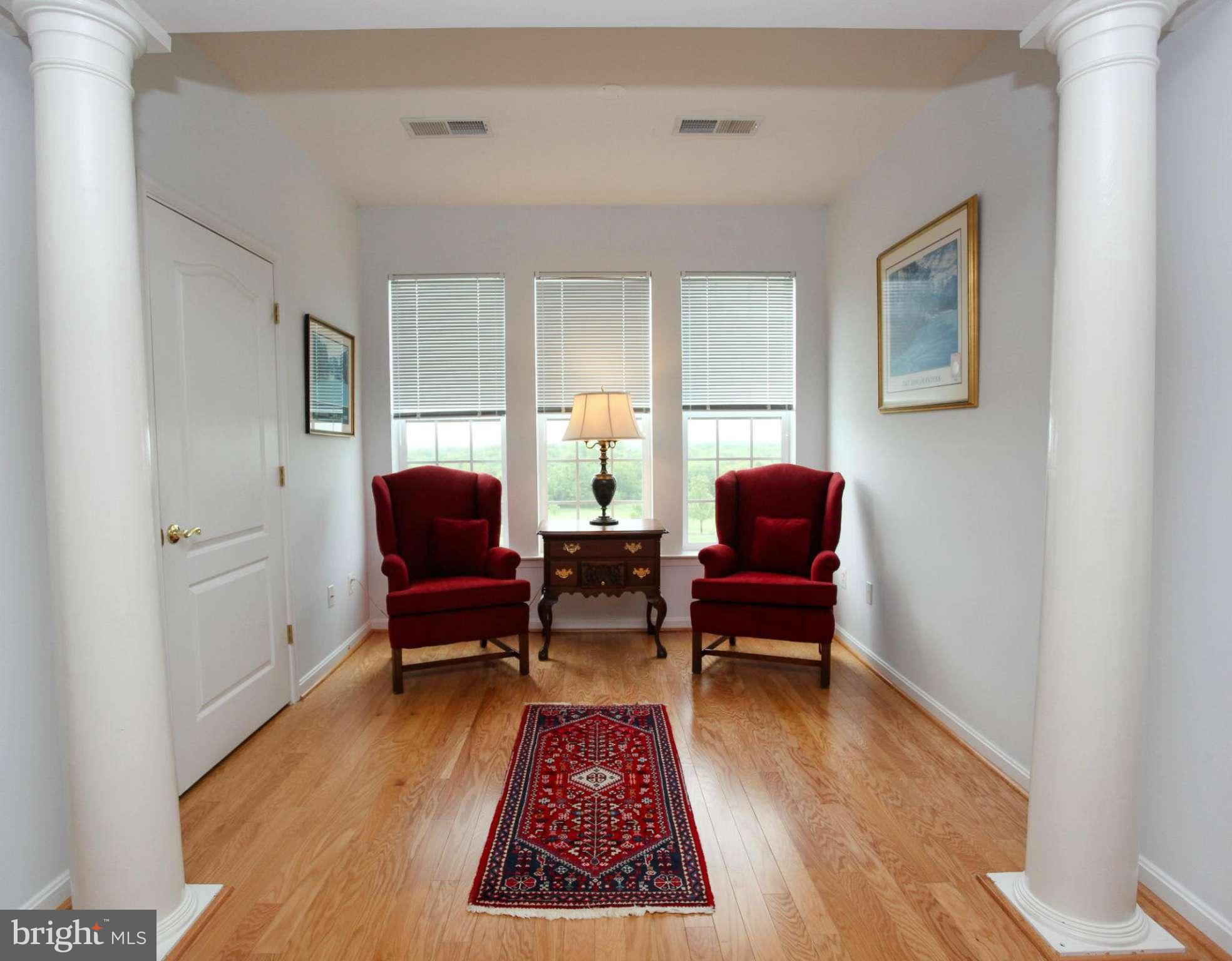 7325 Brookview Road, Unit 406 Elkridge, MD 21075 - Photo 6 of 25 Sitting room of den