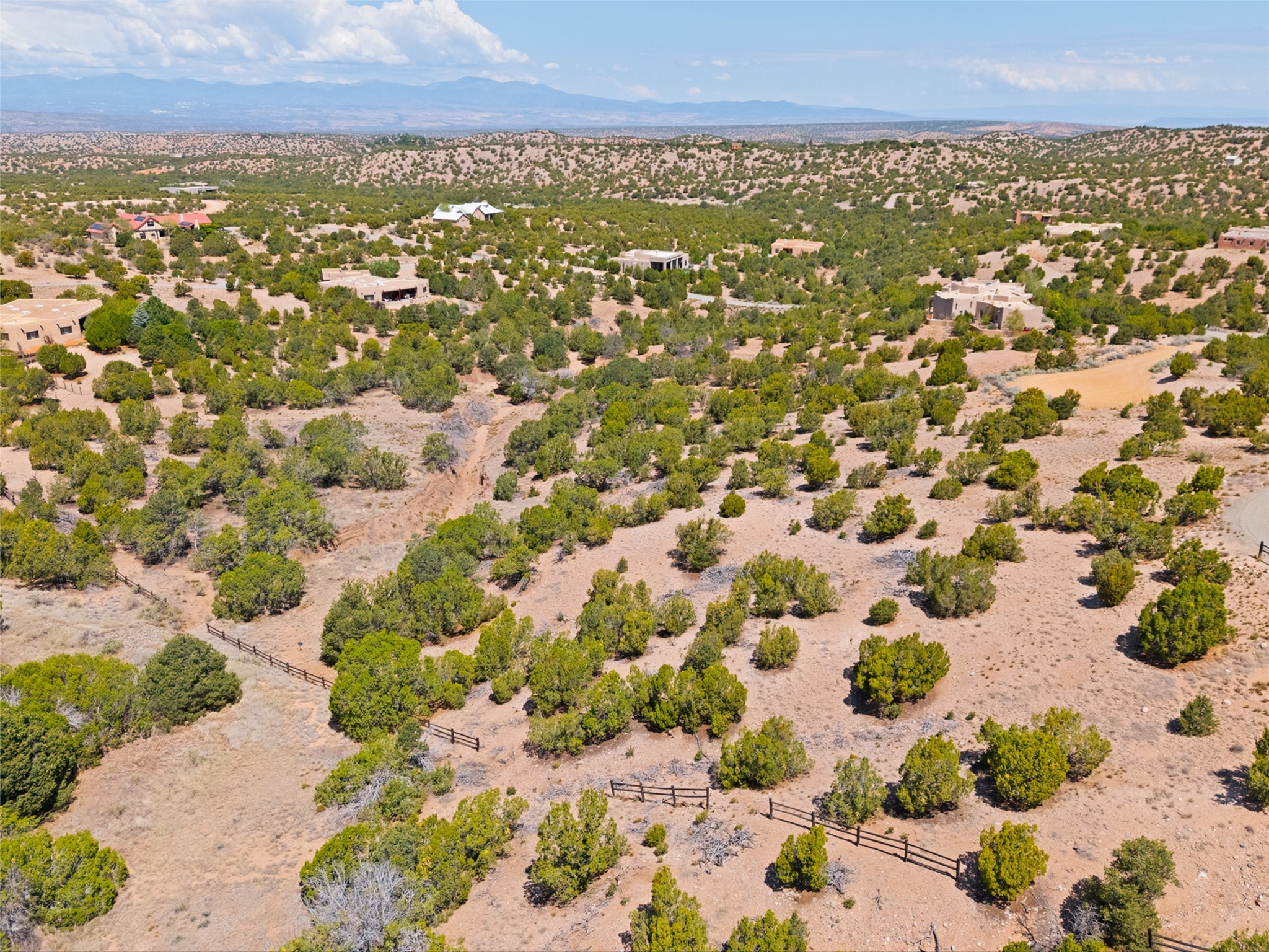 7 Las Katrinas Road Santa Fe, NM 87506 - Photo 18 of 34