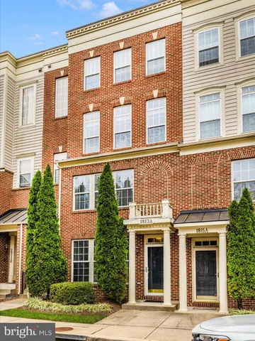 $350,000 | 1813 Wheyfield Drive, Unit 10A, Frederick, MD 21701