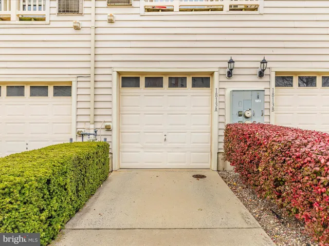 $350,000 | 1813 Wheyfield Drive, Unit 10A, Frederick, MD 21701