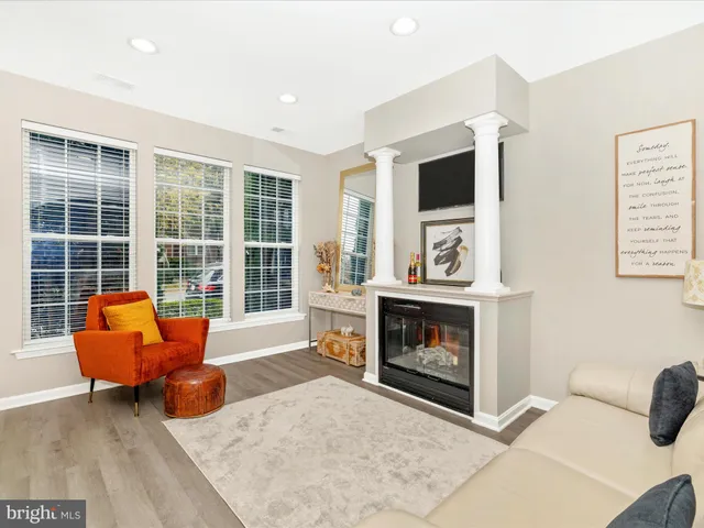 $350,000 | 1813 Wheyfield Drive, Unit 10A, Frederick, MD 21701