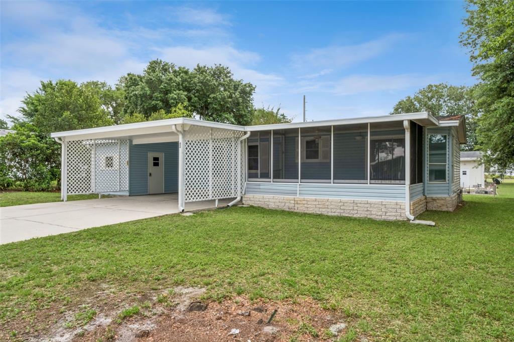 42 Maplehurst Avenue DeBary, FL 32713 - Photo 2 of 21