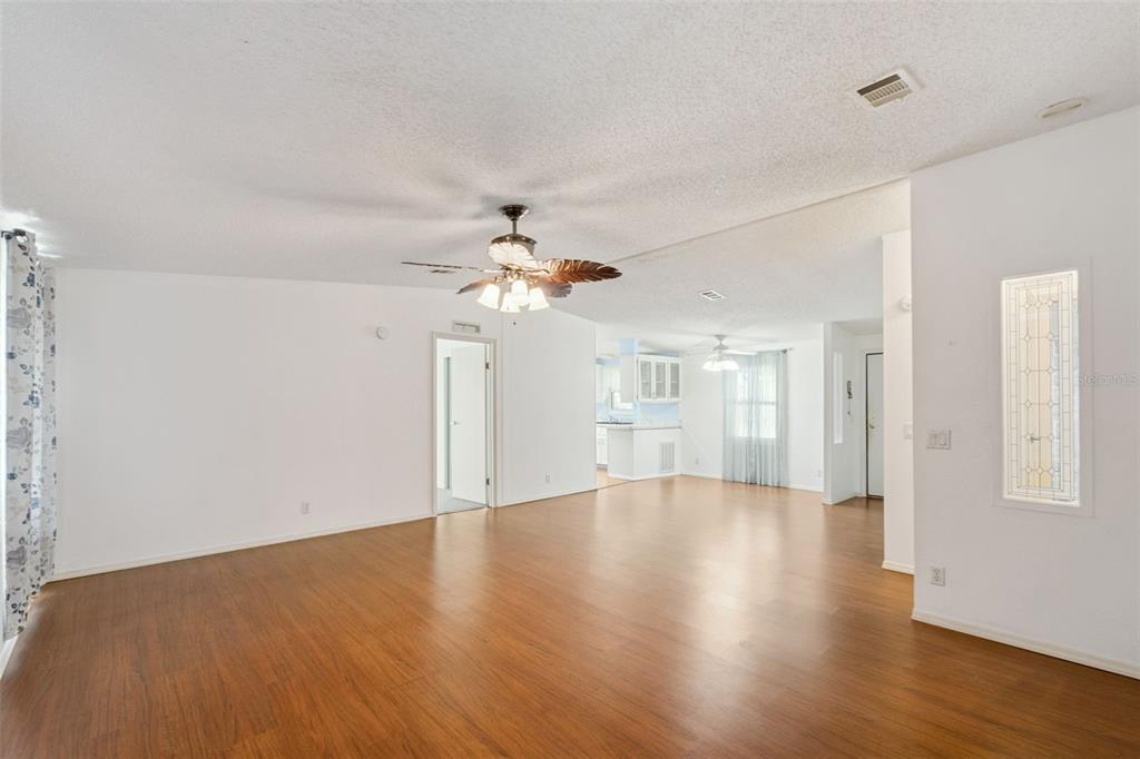 42 Maplehurst Avenue DeBary, FL 32713 - Photo 4 of 21