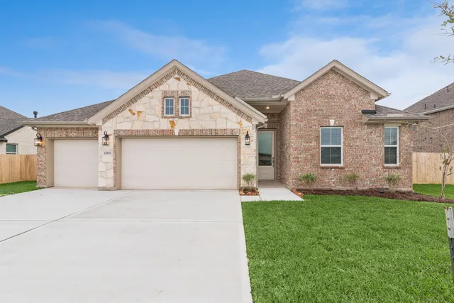 $491,710 | 11915 Willow Way Avenue, Dayton, TX 77535