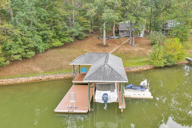 a view of a house with pool