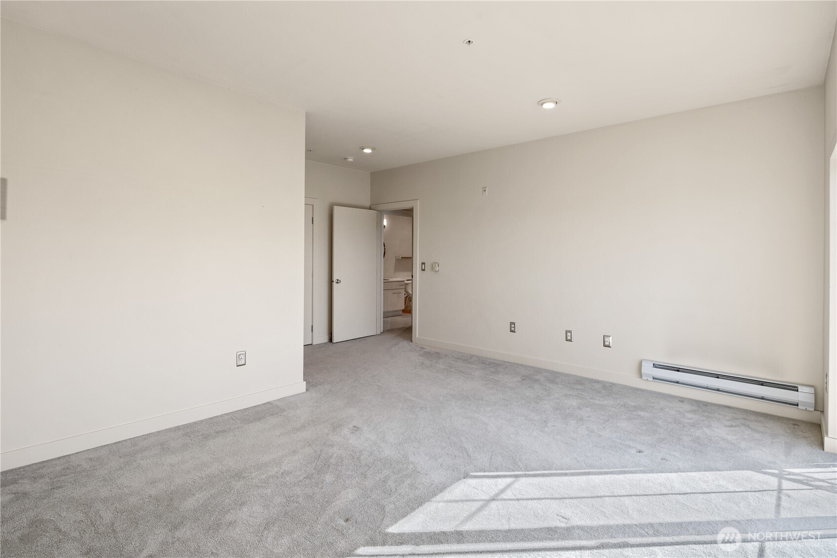 700 East Denny Way, Unit 603 Seattle, WA 98122 - Photo 19 of 37 a view of an empty room