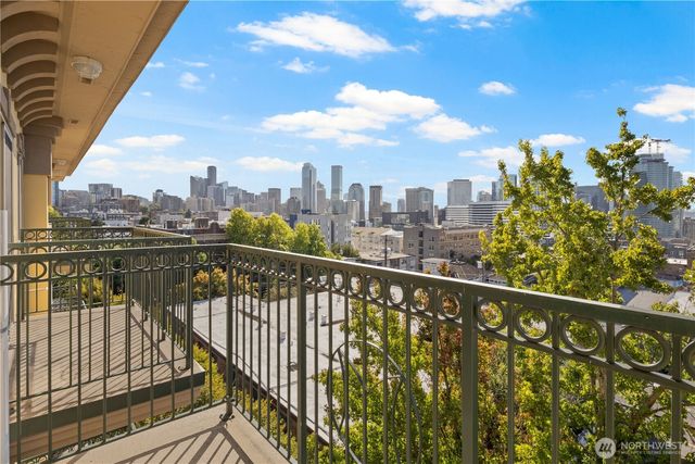 $874,995 | 700 East Denny Way, Unit PH3, Seattle, WA 98122