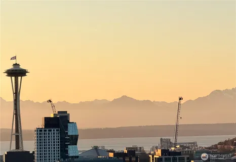 $874,995 | 700 East Denny Way, Unit 603, Seattle, WA 98122