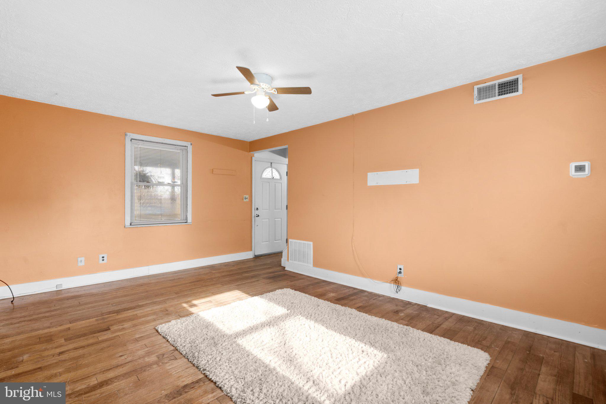 2001 Rittenhouse Street Hyattsville, MD 20782 - Photo 3 of 27 Living Room