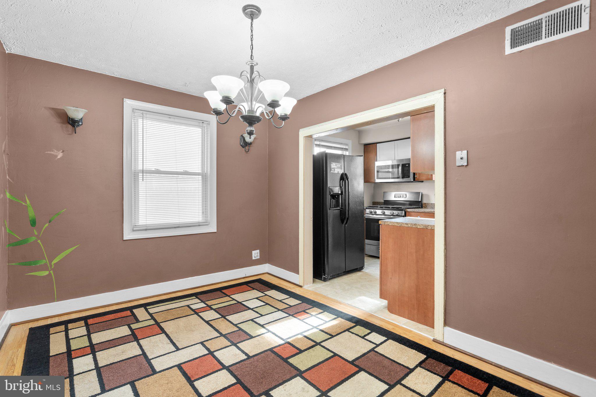 2001 Rittenhouse Street Hyattsville, MD 20782 - Photo 4 of 27 Dining Room