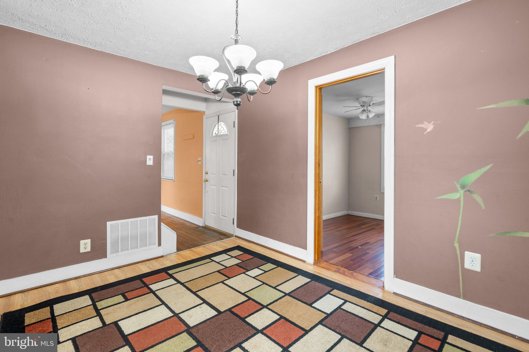 2001 Rittenhouse Street Hyattsville, MD 20782 - Photo 5 of 27 Dining Room