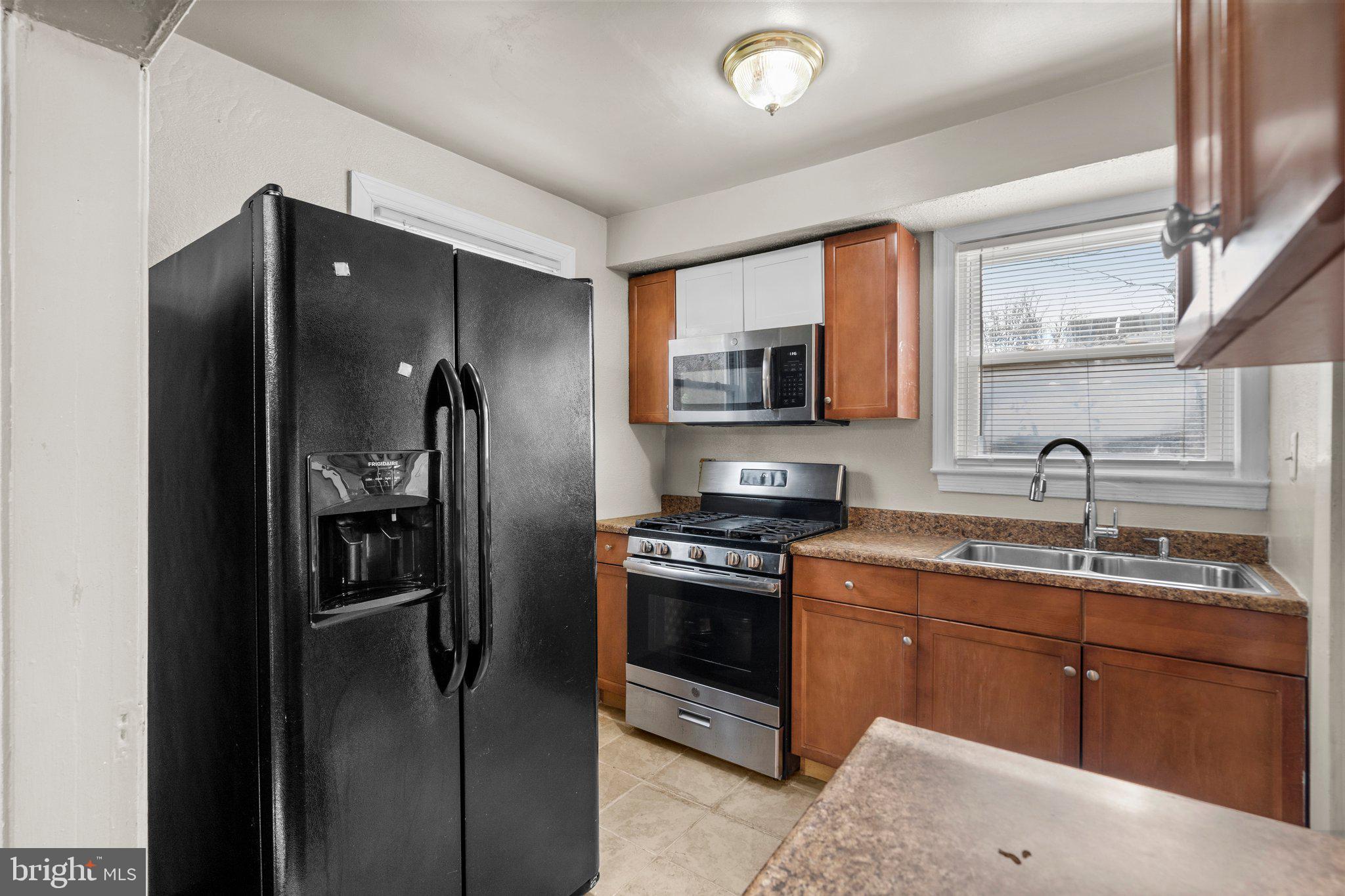 2001 Rittenhouse Street Hyattsville, MD 20782 - Photo 7 of 27