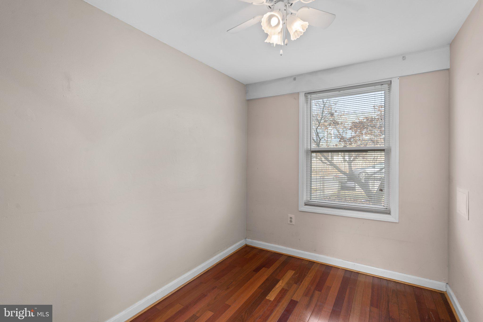 2001 Rittenhouse Street Hyattsville, MD 20782 - Photo 10 of 27 1st floor den with full bath