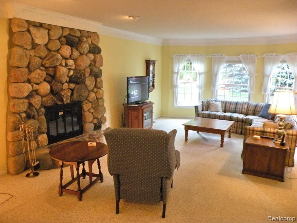 3120 Kilburn Road West Rochester Hills, MI 48306 - Photo 6 of 31