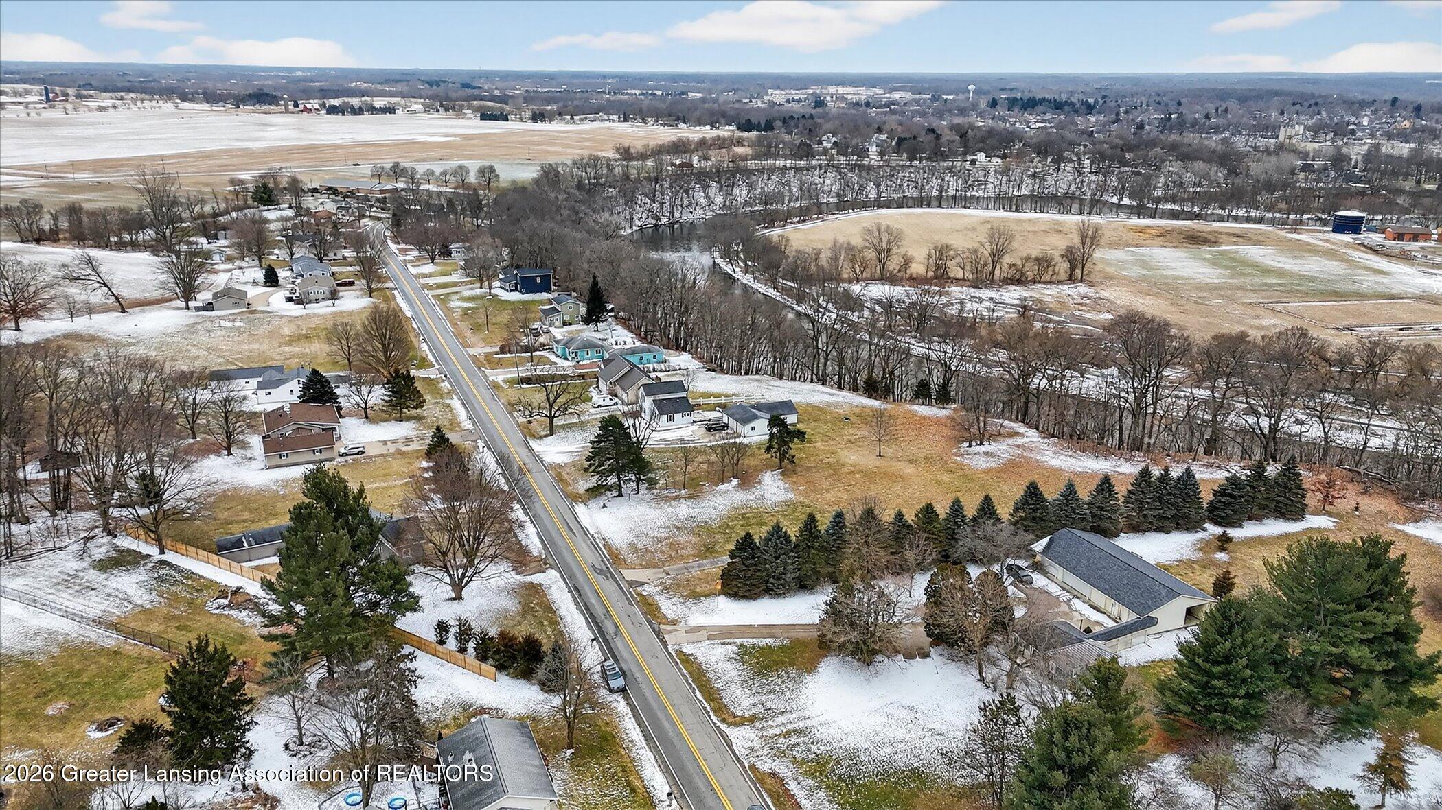 1081 Maynard Road Portland, MI 48875 - Photo 15 of 34 08-DJI_20260225143951_0016_D
