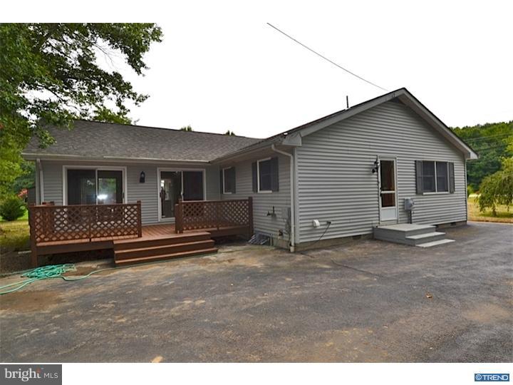 2066 Pleasant Valley Road Newark, DE 19702 - Photo 2 of 17