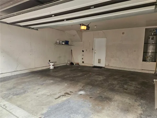 $475,000 | 8750 Kester Avenue, Unit 31, Panorama City, CA 91402