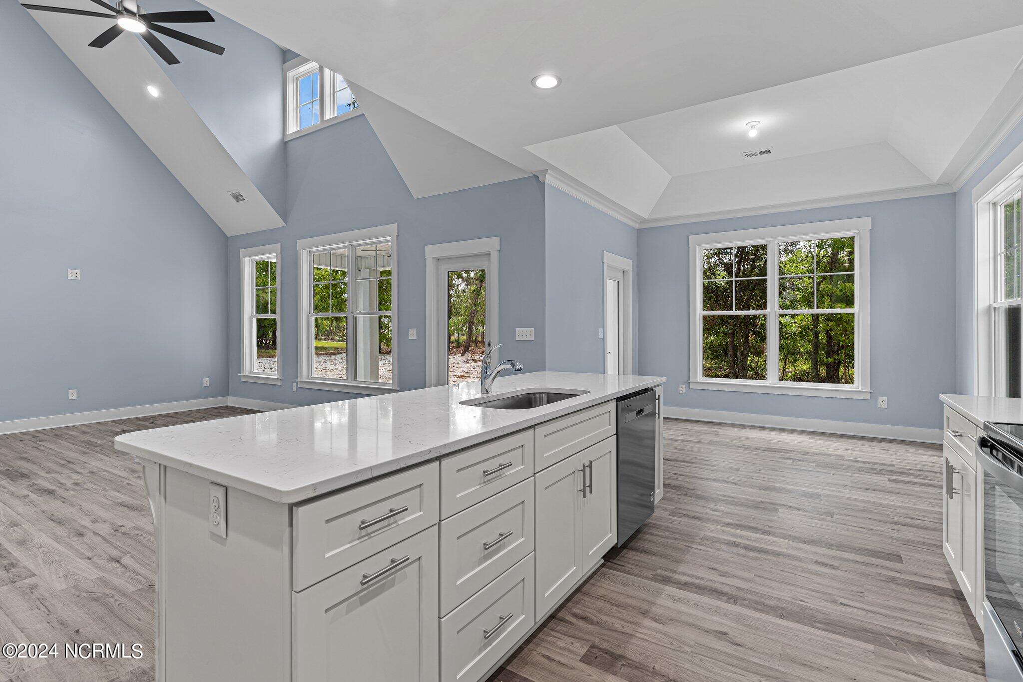 520 Barber Road Boiling Spring Lakes, NC 28461 - Photo 17 of 34 20-web-or-mls-BTS00700