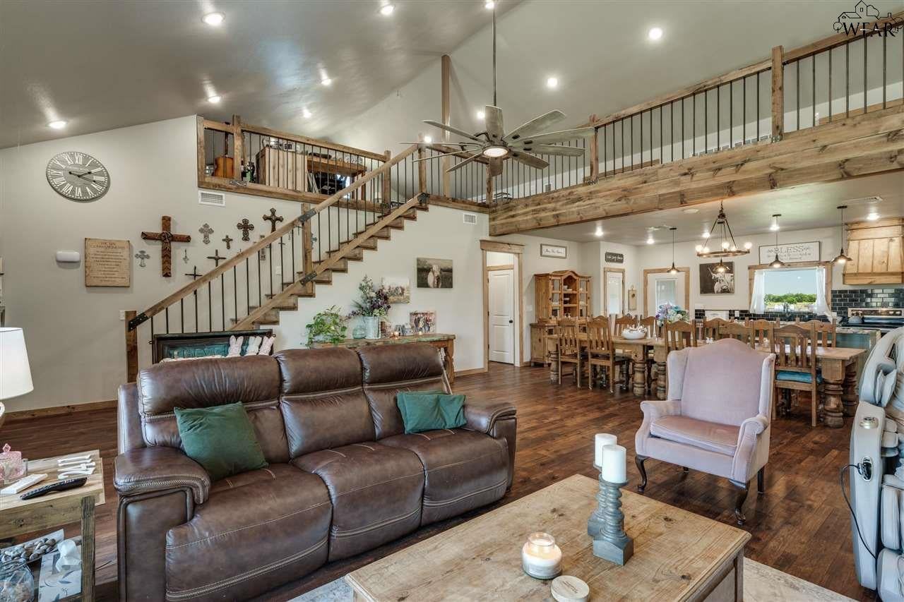 2411 Rifle Range Road Iowa Park, TX 76367 - Photo 4 of 29 Gallery Image 4