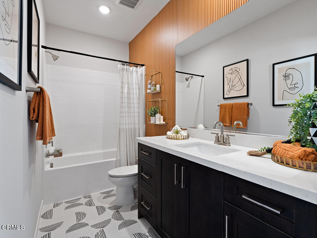 3838 Silvergrass Lane Piru, CA 93040 - Photo 18 of 24 a bathroom with a sink a toilet and shower