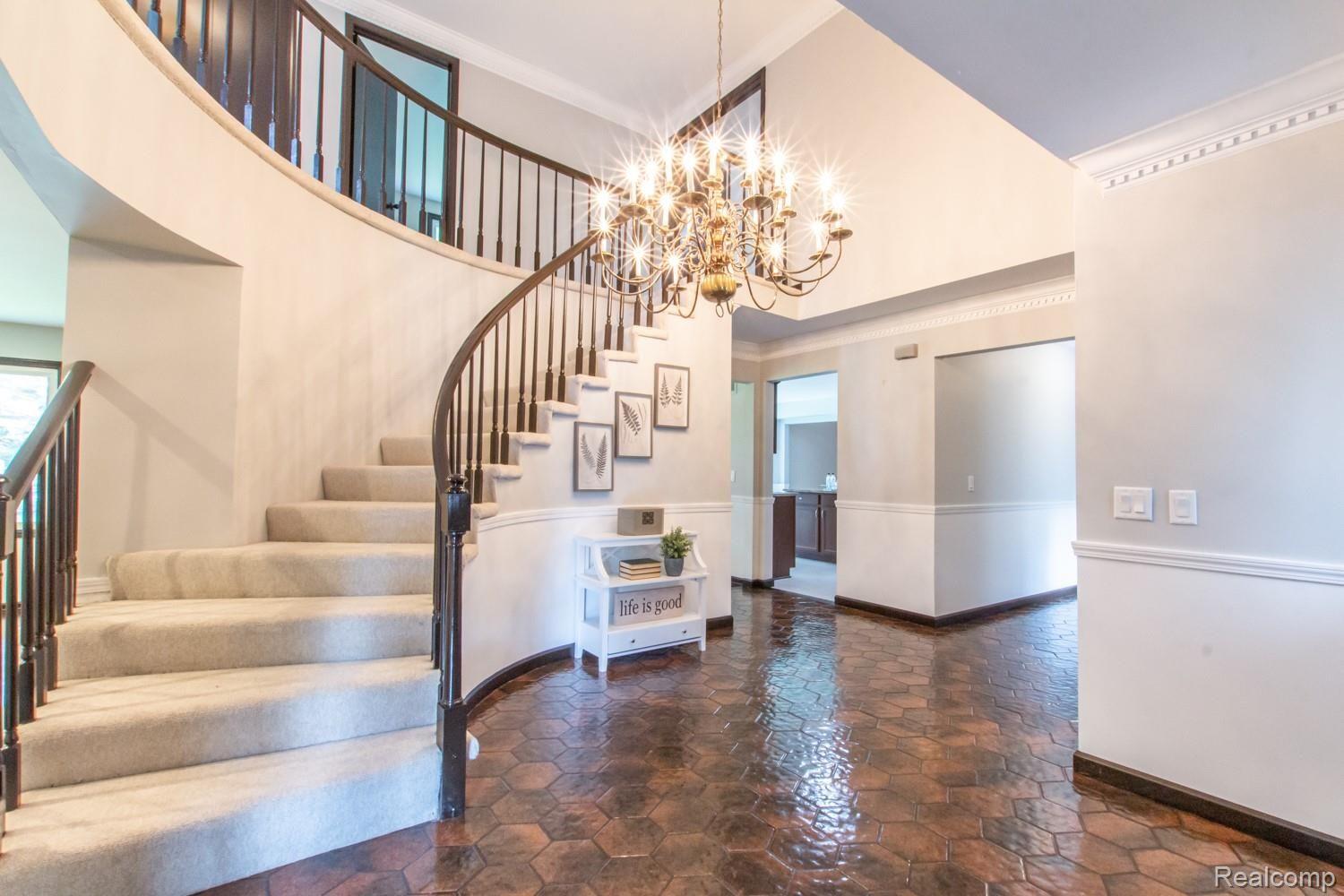 1801 Charm Court Rochester, MI 48306 - Photo 7 of 25 02 foyer 1.jpg