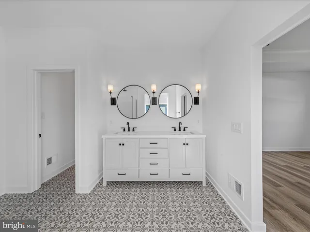 $459,999 | 36821 East Old Gate Drive, Georgetown, DE 19947