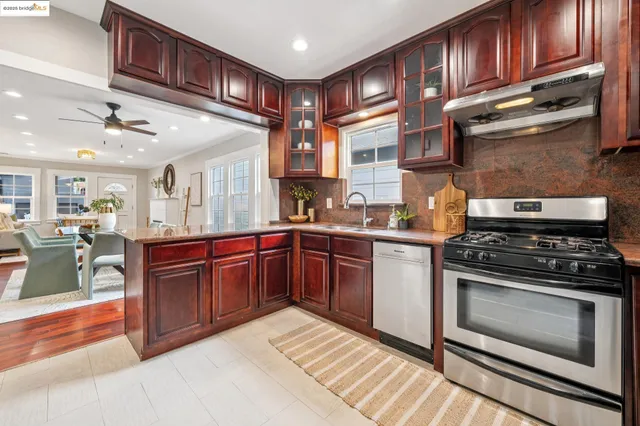 $798,000 | 3873 Coolidge Avenue, Oakland, CA 94602