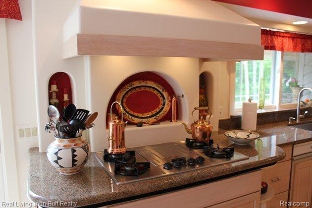 5215 Lake George Road Oxford, MI 48370 - Photo 12 of 25 Kitchen Cook Area