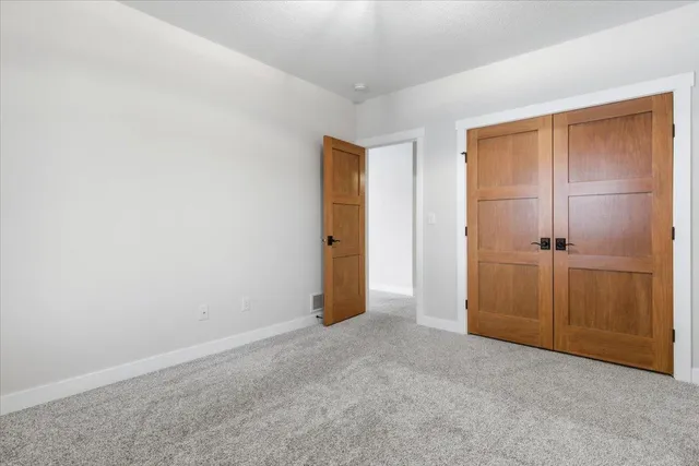 $630,000 | 1962 Hadley Hills Drive Northeast, Rochester, MN 55906