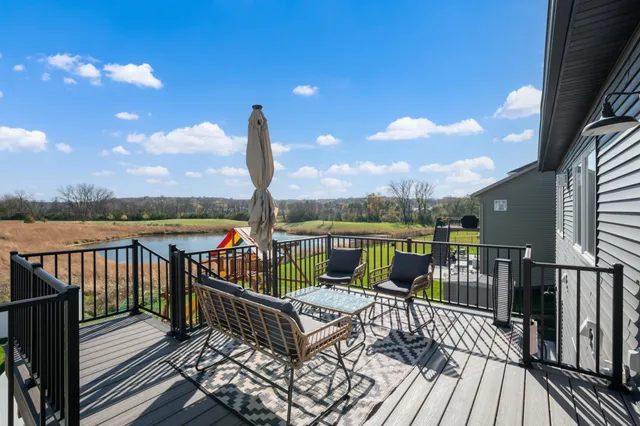 $630,000 | 1962 Hadley Hills Drive Northeast, Rochester, MN 55906