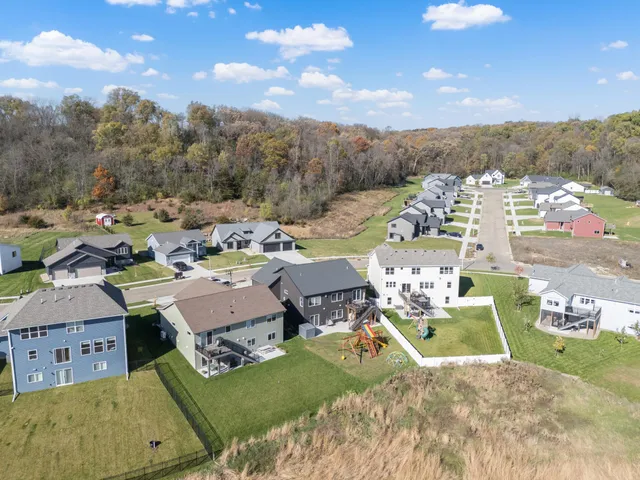 $630,000 | 1962 Hadley Hills Drive Northeast, Rochester, MN 55906