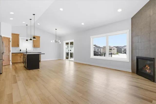 $630,000 | 1962 Hadley Hills Drive Northeast, Rochester, MN 55906