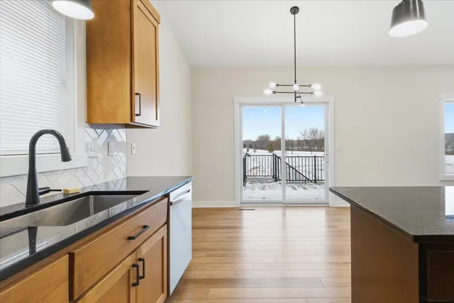 $630,000 | 1962 Hadley Hills Drive Northeast, Rochester, MN 55906