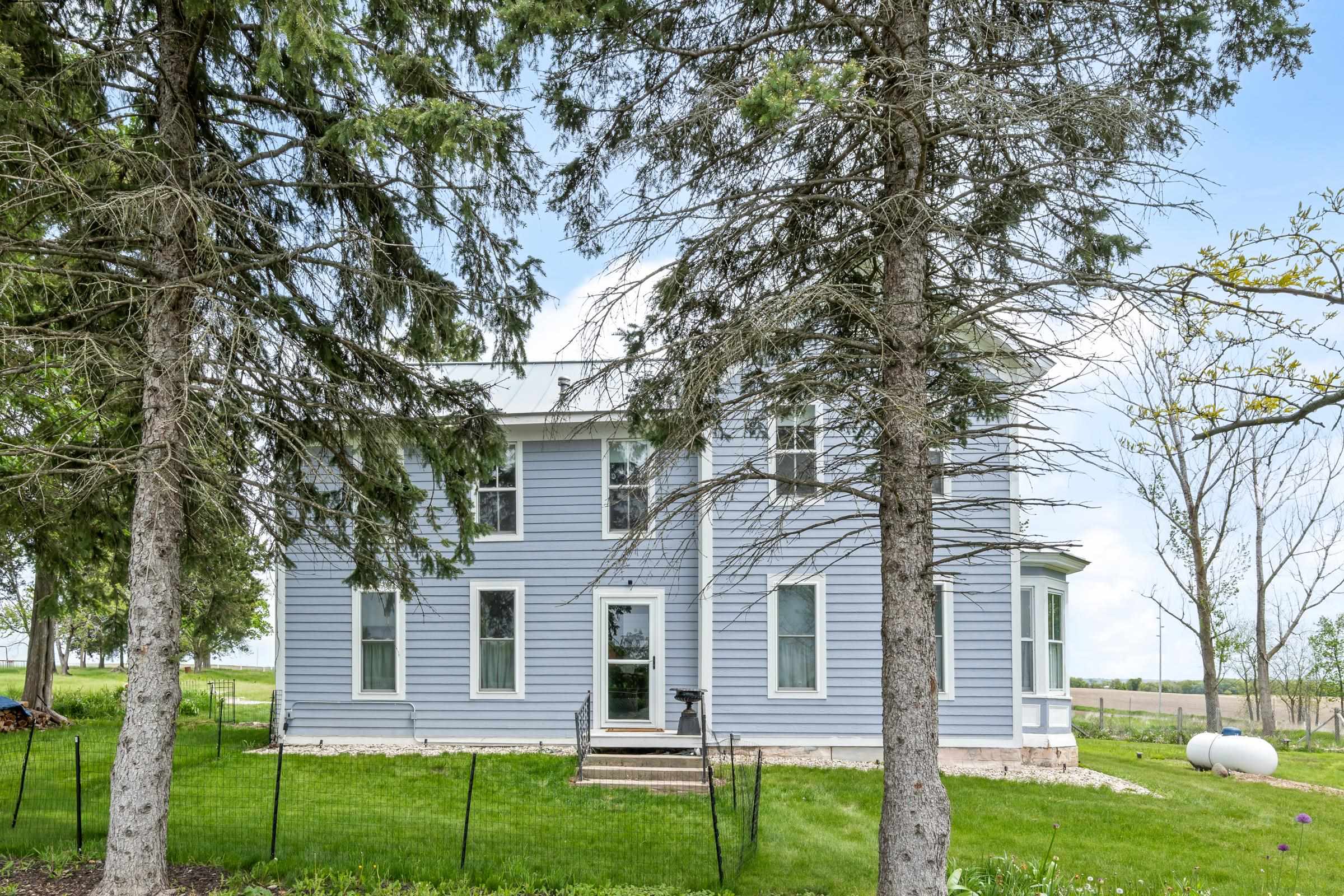 N6924 Forest Ridge Road Ripon, WI 54971 - Photo 5 of 72