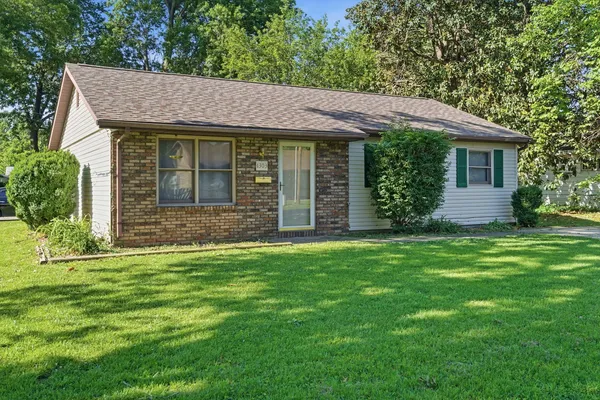 $139,900 | 1303 West Prairie Street, Marion, IL 62959