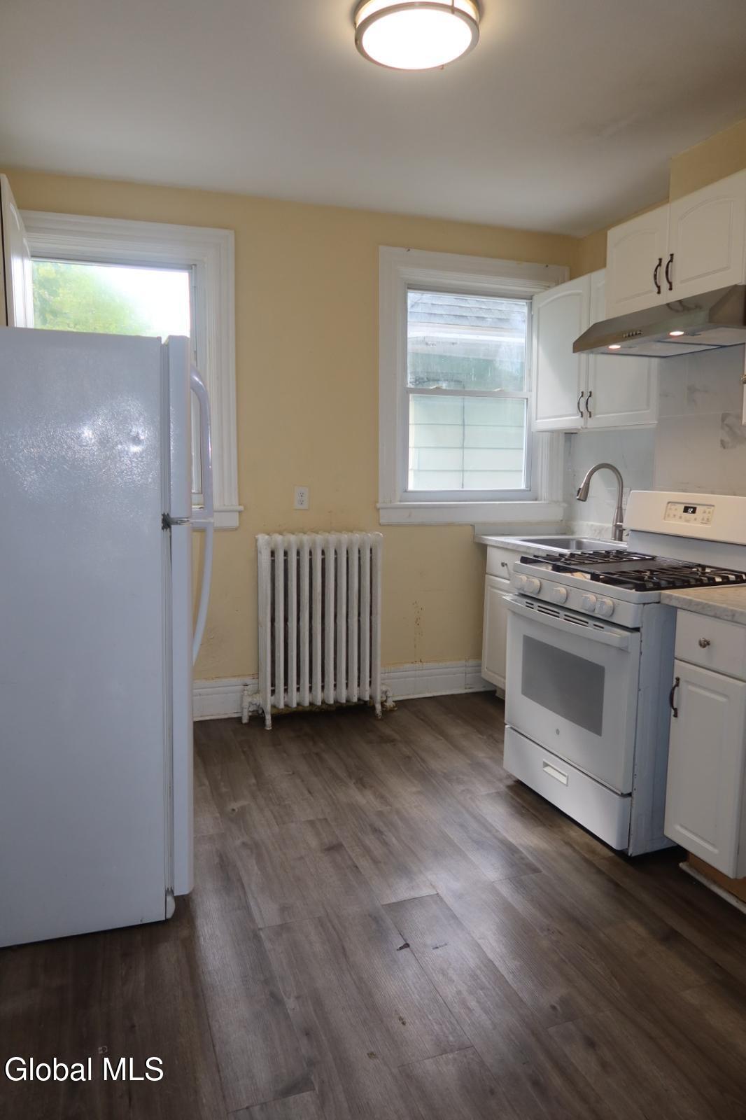 888 Lancaster Street, Unit 2 Albany, NY 12203 - Photo 12 of 17 0f2a7502-5017-4d3f-b859-d181076a72a8