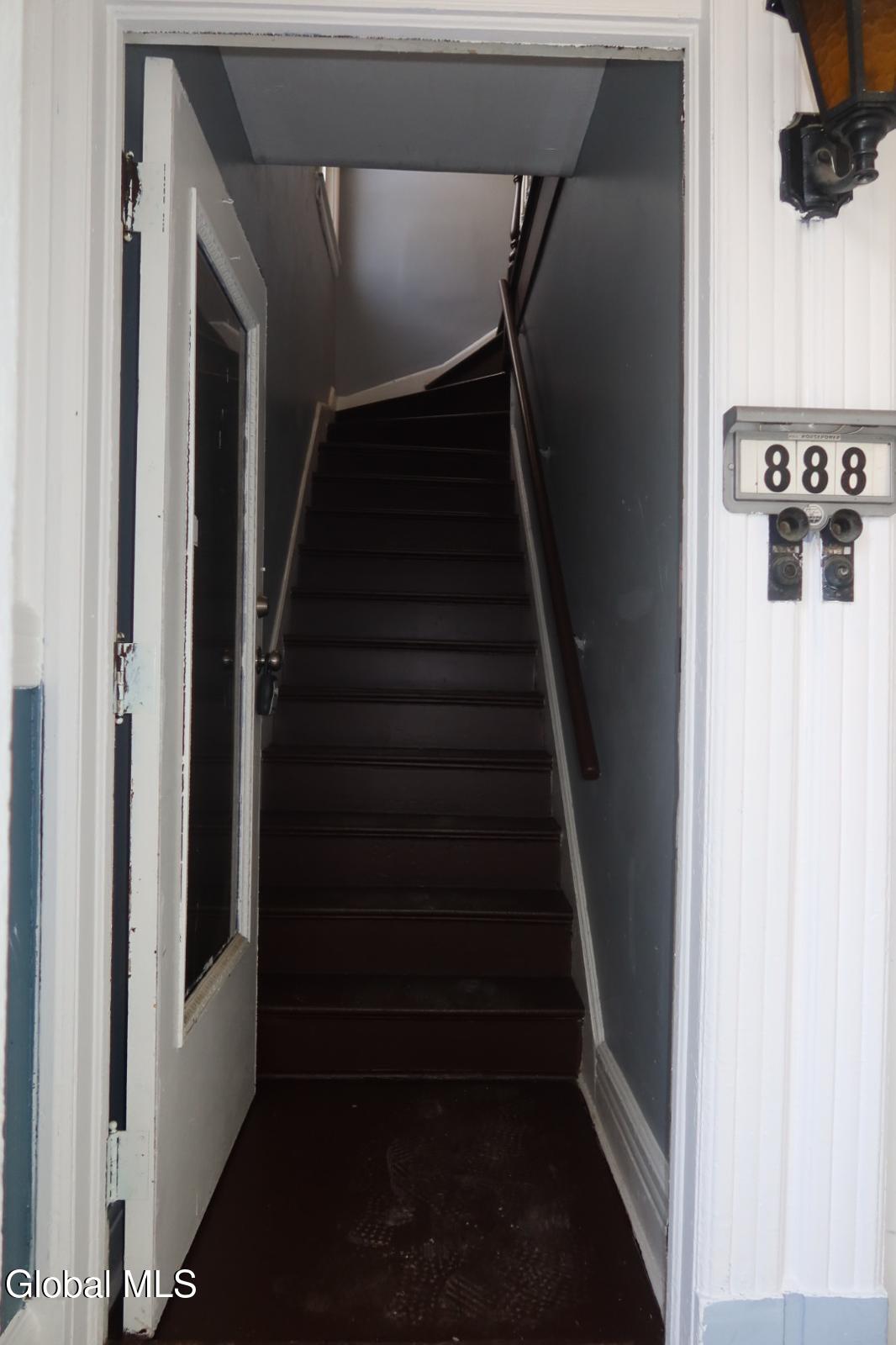 888 Lancaster Street, Unit 2 Albany, NY 12203 - Photo 7 of 17 1aa080b3-0298-4d16-8c7f-06b11701cffb