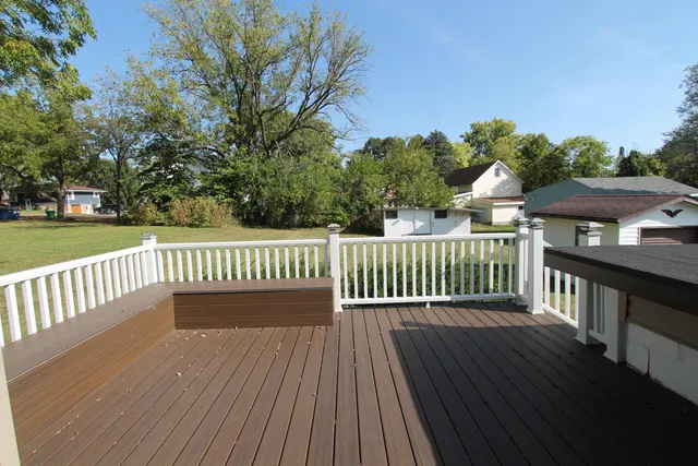 $325,000 | 6104 Water Street, Lyons, WI 53105