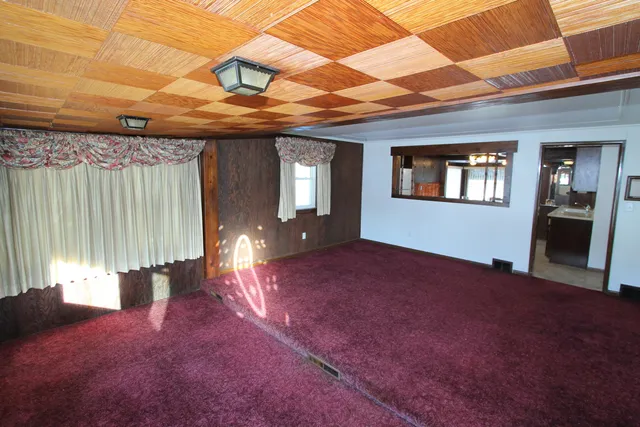 $325,000 | 6104 Water Street, Lyons, WI 53105