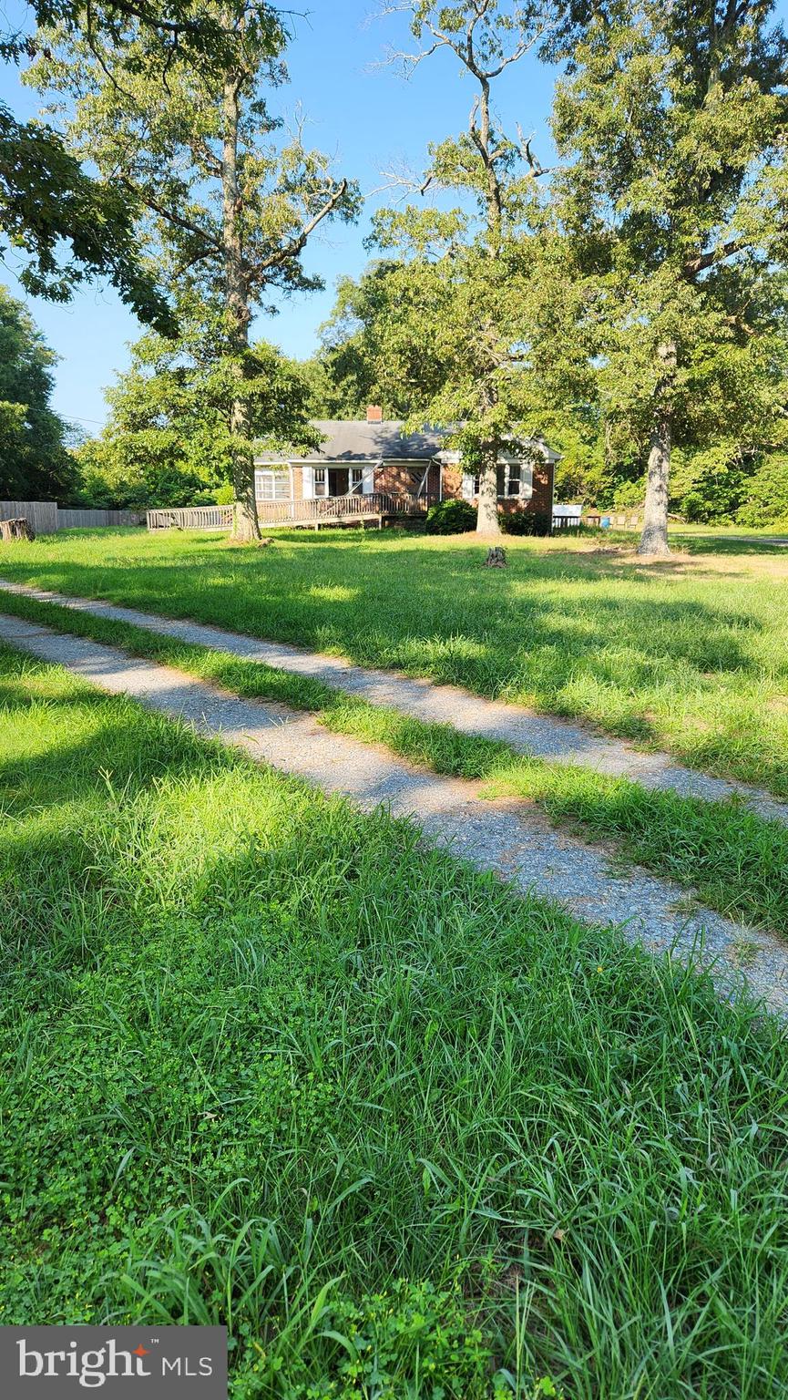 4499 Leonardtown Road Waldorf, MD 20601 - Photo 1 of 11 a view of a park