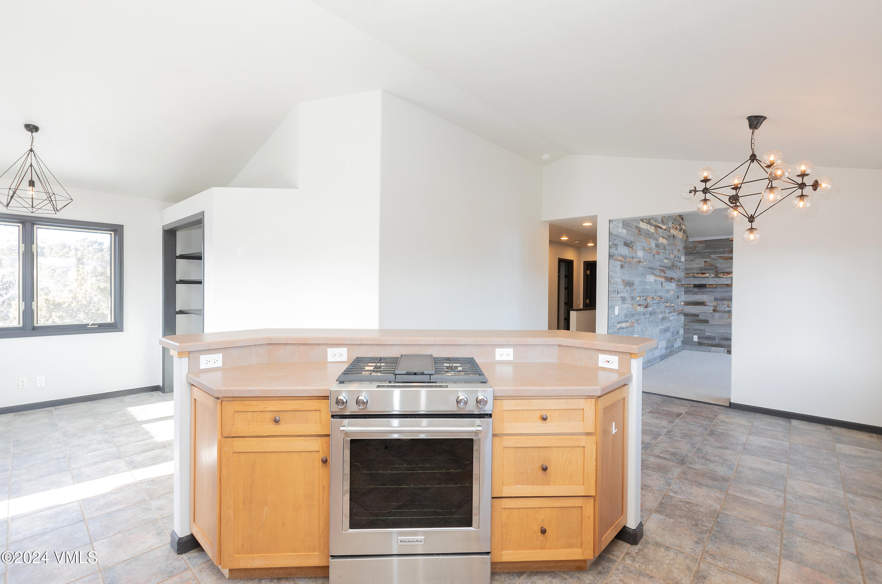 447 Neilson Gulch Road Eagle, CO 81631 - Photo 13 of 40 447 Neilson Gulch