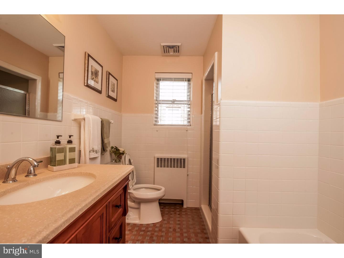 35 Glendale Road Havertown, PA 19083 - Photo 11 of 22 Gallery Image 11