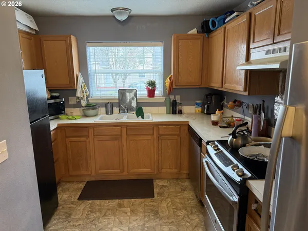$228,000 | 19155 Southeast Yamhill Street, Unit 17, Portland, OR 97233