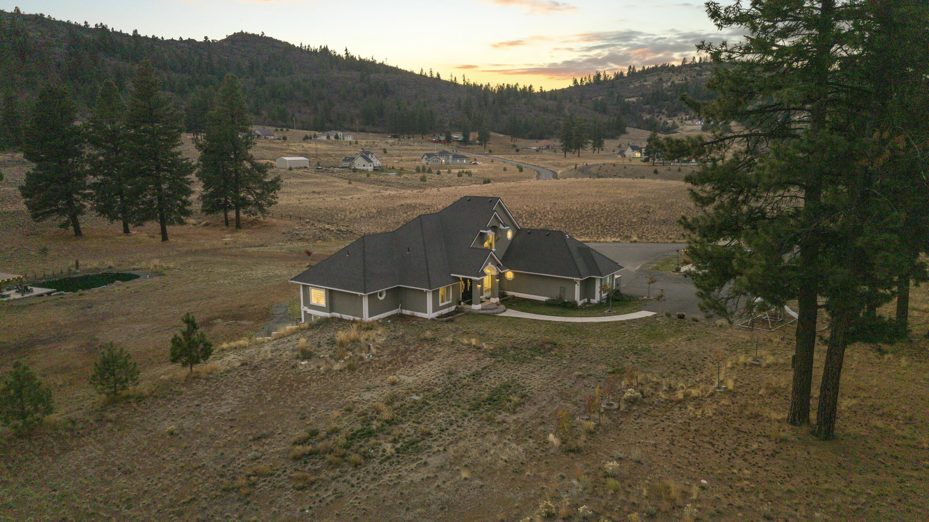 3808 Old Fort Road Klamath Falls, OR 97601 - Photo 118 of 120 IMG_3746