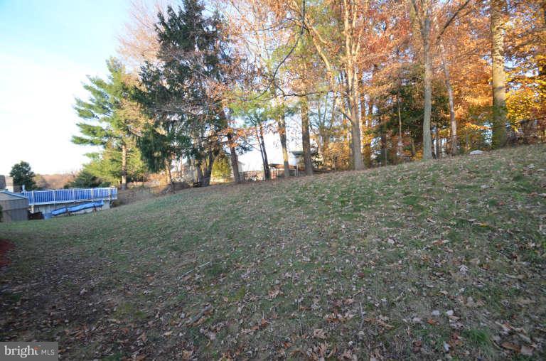 13411 Delaney Road Woodbridge, VA 22193 - Photo 11 of 30 Exterior (Rear)