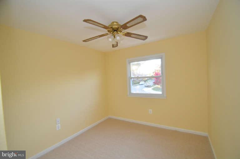 13411 Delaney Road Woodbridge, VA 22193 - Photo 25 of 30 Bedroom