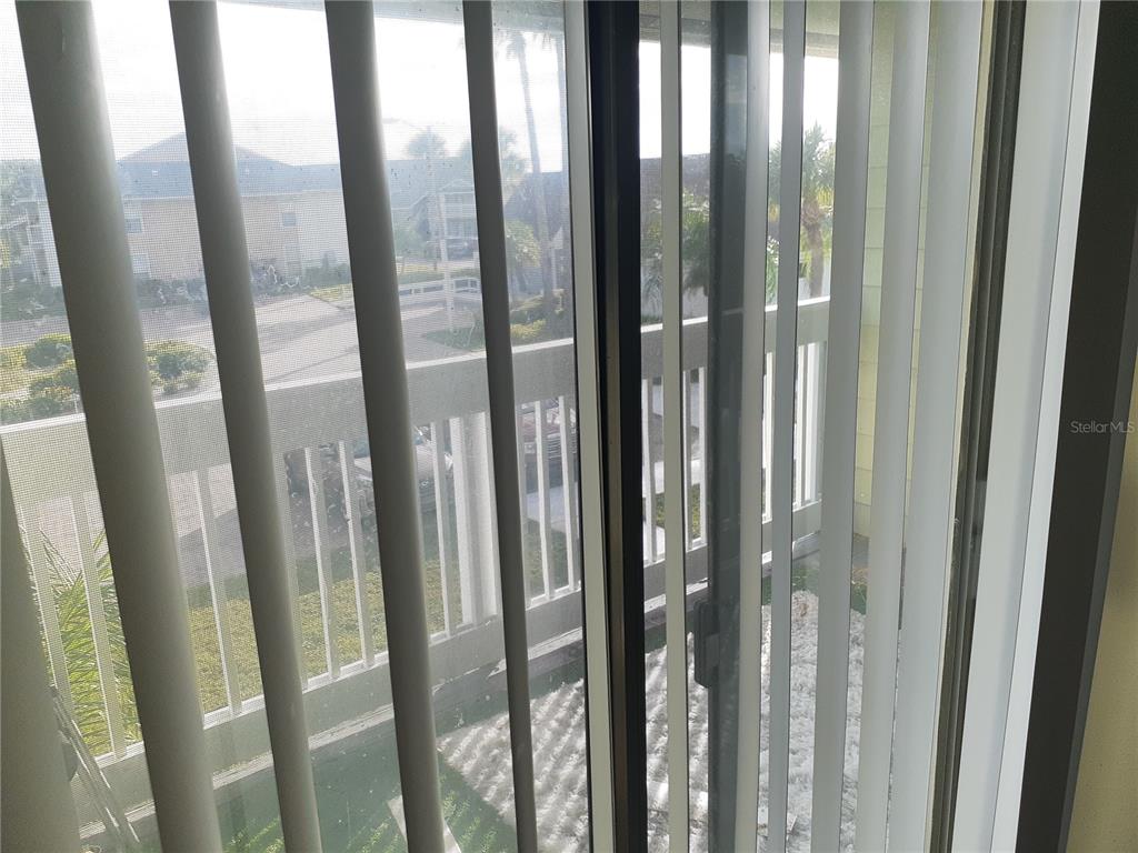 455 Alt 19, Unit 16 Palm Harbor, FL 34683 - Photo 15 of 25 a view of a bathroom